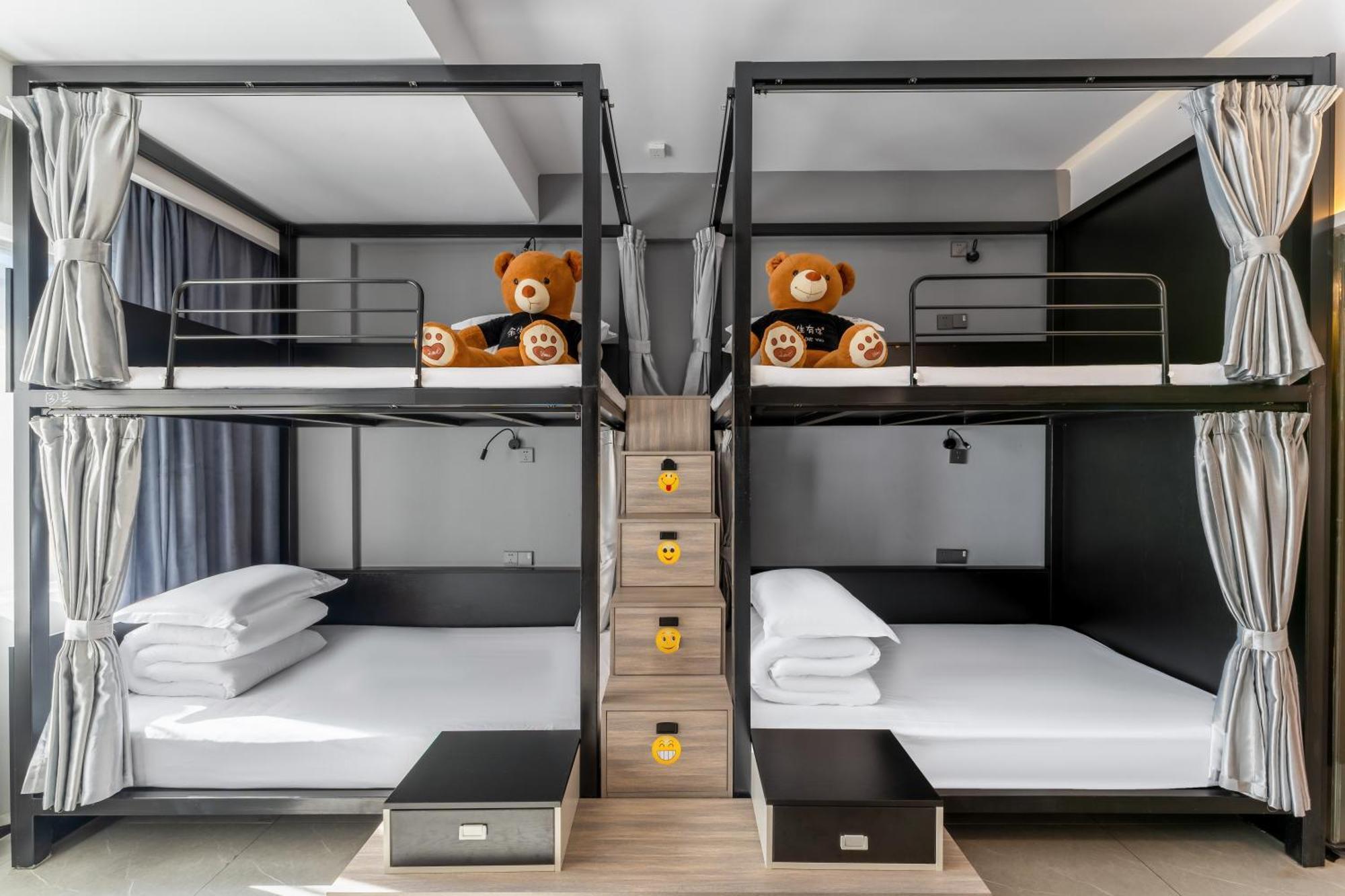 Yangshuo Emoji Youth Hostel Buitenkant foto